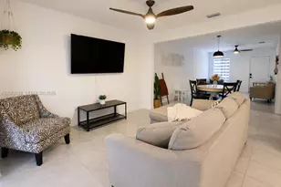 489 NE 4th St, Florida City, FL 33034 - Photo 7