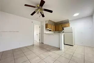 101 NE 41st St, Oakland Park, FL 33334 - Photo 3