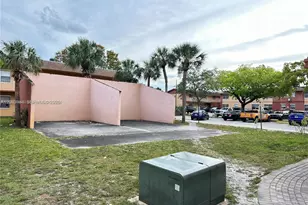 101 NE 41st St, Oakland Park, FL 33334 - Photo 9