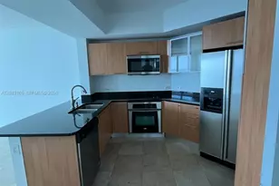 480 NE 30th St, Miami, FL 33137 - Photo 3