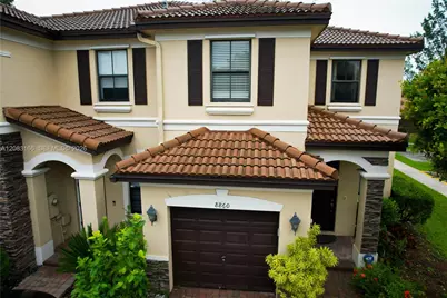 116 NW Path #8860, Doral, FL 33178 - Photo 1
