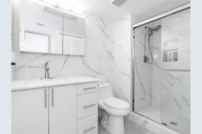 435 Lakeview Dr #106, Weston, FL 33326 - Photo 21