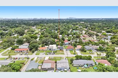 1260 NE 155th St, North Miami Beach, FL 33162 - Photo 33