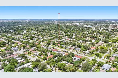 1260 NE 155th St, North Miami Beach, FL 33162 - Photo 35
