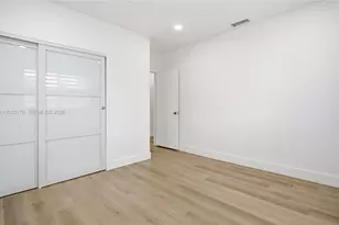 1260 NE 155th St, North Miami Beach, FL 33162 - Photo 27