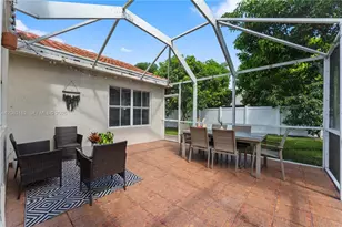 840 Falling Water Rd, Weston, FL 33326 - Photo 23