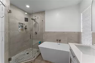 840 Falling Water Rd, Weston, FL 33326 - Photo 19