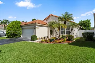 840 Falling Water Rd, Weston, FL 33326 - Photo 1