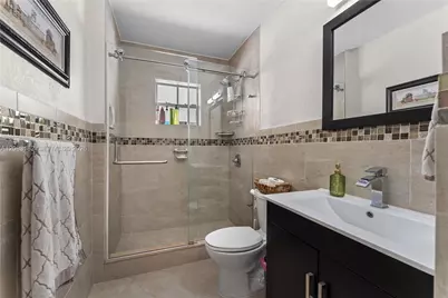 840 Falling Water Rd #840, Weston, FL 33326 - Photo 15