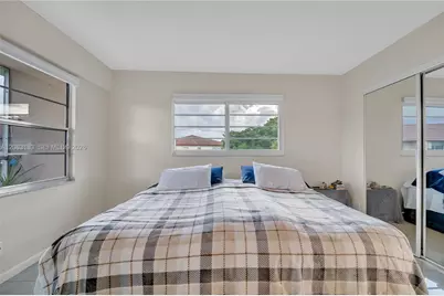 150 SW 134th Way #304R, Pembroke Pines, FL 33027 - Photo 13