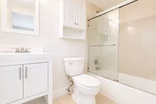 2901 Middle River Dr, Fort Lauderdale, FL 33306 - Photo 9