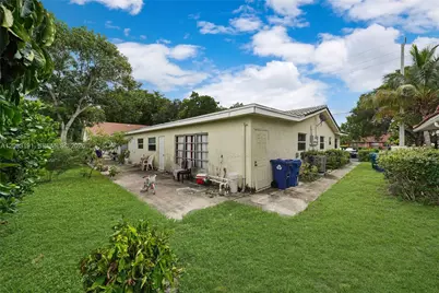 11041 NW 39th St, Coral Springs, FL 33065 - Photo 21