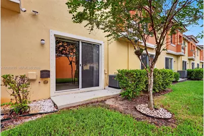 1820 SW 89th Ter, Miramar, FL 33025 - Photo 27