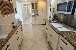 617 NW 58th Ave, Miami, FL 33126 - Photo 3