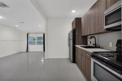 18 NW 45th St #B, Miami, FL 33127 - Photo 3
