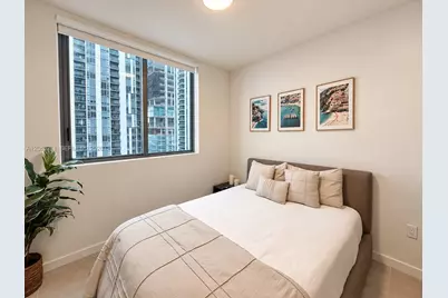 121 NE 5th St #2905, Miami, FL 33132 - Photo 13