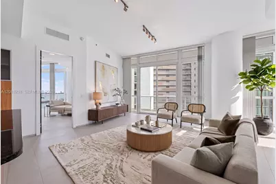 480 NE 30th St #2201, Miami, FL 33137 - Photo 3