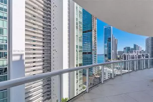 480 NE 30th St, Miami, FL 33137 - Photo 17