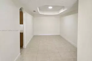 6720 NW 114th Ave, Doral, FL 33178 - Photo 1