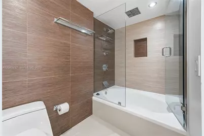 1541 Brickell Ave #B3403, Miami, FL 33129 - Photo 33