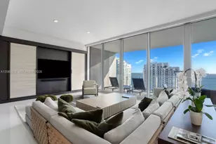 300 Biscayne Blvd Way, Miami, FL 33131 - Photo 9