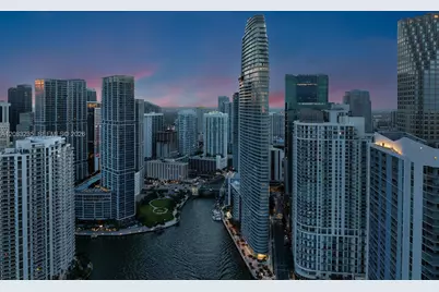 300 Biscayne Boulevard Way #3302E, Miami, FL 33131 - Photo 5