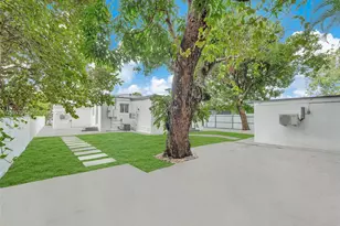 250 NW 45th St, Miami, FL 33127 - Photo 47
