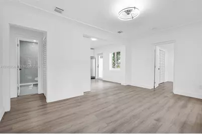 250 NW 45th St #2, Miami, FL 33127 - Photo 23