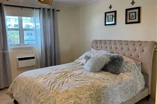 3922 NE 166th St, North Miami Beach, FL 33160 - Photo 27