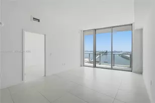 1400 Biscayne Blvd, Miami, FL 33132 - Photo 1