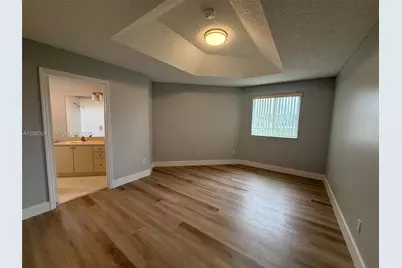 2324 SE 23rd Rd #2324, Homestead, FL 33035 - Photo 5