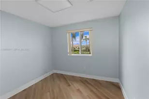 2324 SE 23rd Rd, Homestead, FL 33035 - Photo 11