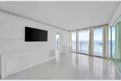 7601 E Treasure Dr #2016, North Bay Village, FL 33141 - Photo 17