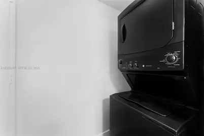 495 Brickell Ave #1811, Miami, FL 33131 - Photo 19