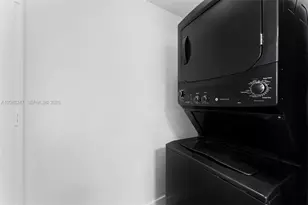 495 Brickell Ave, Miami, FL 33131 - Photo 19