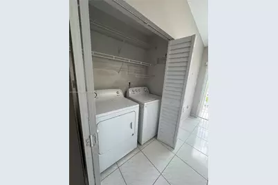 6801 W 36th Ave #204, Hialeah, FL 33018 - Photo 7
