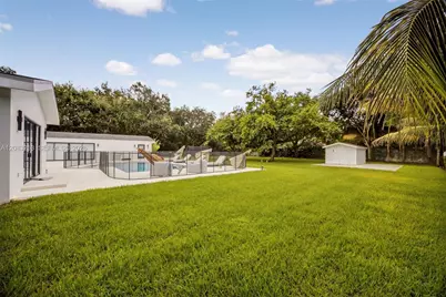 8800 SW 118th St, Miami, FL 33176 - Photo 47