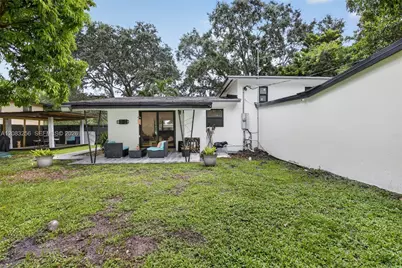 20310 NE 14th Ave, Miami, FL 33179 - Photo 47