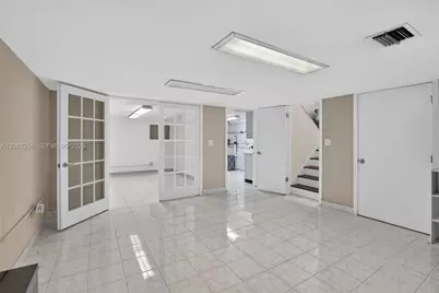 20310 NE 14th Ave, Miami, FL 33179 - Photo 29