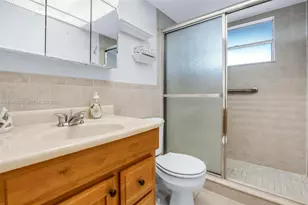 6570 Royal Palm Blvd, Margate, FL 33063 - Photo 3