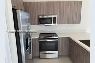 6453 NW 102nd Path #301, Doral, FL 33178 - Photo 5