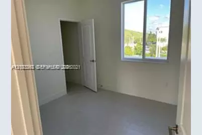 6453 NW 102nd Path #301, Doral, FL 33178 - Photo 13