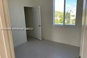 6453 NW 102nd Path, Doral, FL 33178 - Photo 13