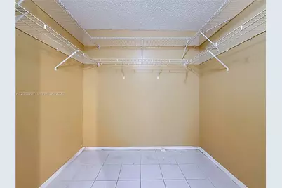 18396 SW 138th Ct, Miami, FL 33177 - Photo 11