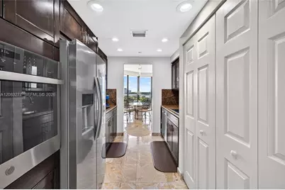 2800 Island Blvd #1202, Aventura, FL 33160 - Photo 19
