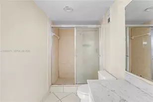 1200 NE Miami Gardens Dr, Miami, FL 33179 - Photo 27