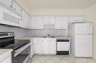 1200 NE Miami Gardens Dr, Miami, FL 33179 - Photo 13