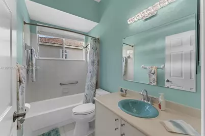 2825 Fairways Dr, Homestead, FL 33035 - Photo 23