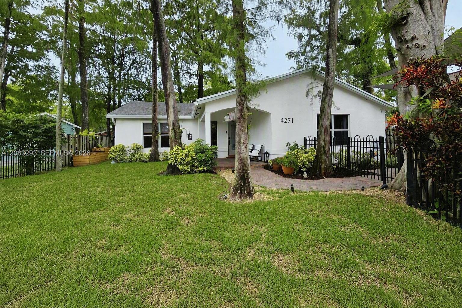 4271 NW 20th Ave - 4271 NW 20th Ave, Oakland Park, FL 33309 Luxury Property | Jose Angel Pina