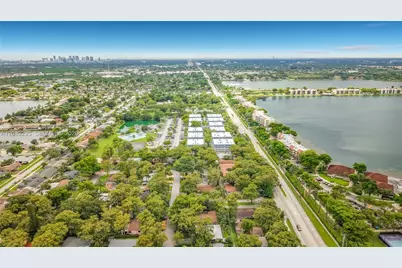 4271 NW 20th Ave, Oakland Park, FL 33309 - Photo 37